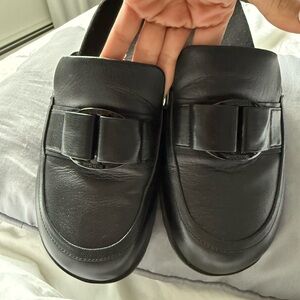 Vionic Jordan Mule Black Leather